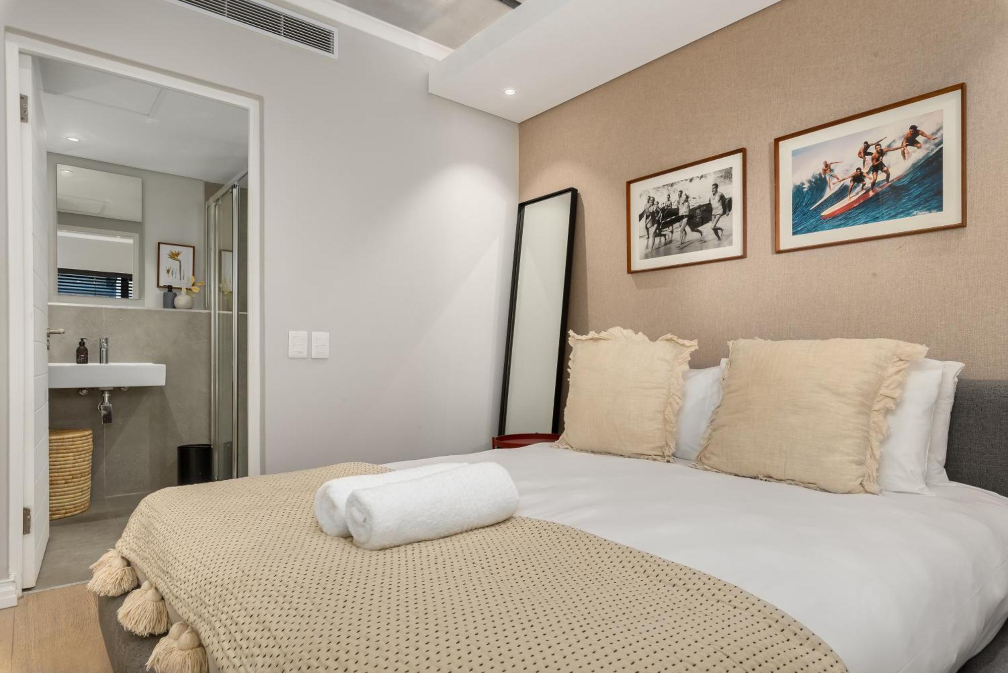The Docklands Luxury Apartments Kapstadt Exterior foto